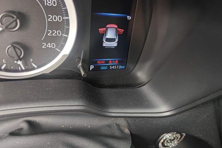 Used Toyota FRONTLANDER 2022 2.0L CVT Leading Edition Odometer Close Up