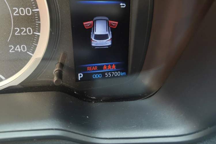 Used Toyota FRONTLANDER 2022 2.0L CVT Leading Edition Odometer Close Up