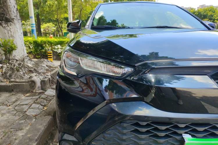 Used Toyota FRONTLANDER 2022 2.0L CVT Elite Edition Right Front Headlight