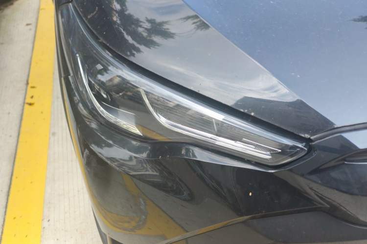 Used Toyota FRONTLANDER 2022 2.0L CVT Elite Edition Right Front Headlight