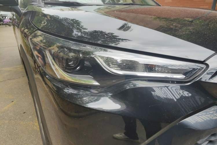 Used Toyota FRONTLANDER 2022 2.0L CVT Leading Edition Right Front Headlight