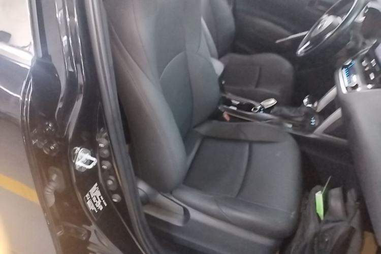 Used Toyota FRONTLANDER 2022 2.0L CVT Elite Edition Right Front Seat