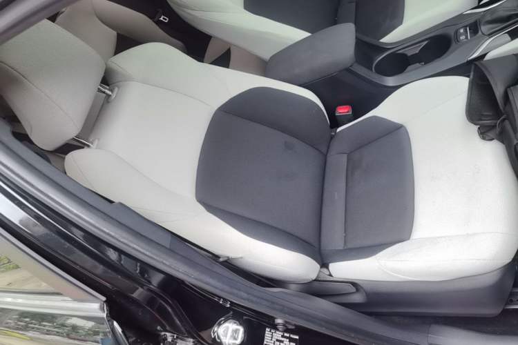 Used Toyota FRONTLANDER 2022 2.0L CVT Leading Edition Right Front Seat