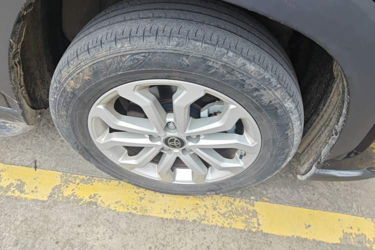Used Toyota FRONTLANDER 2022 2.0L CVT Leading Edition Right Front Wheel Hub
