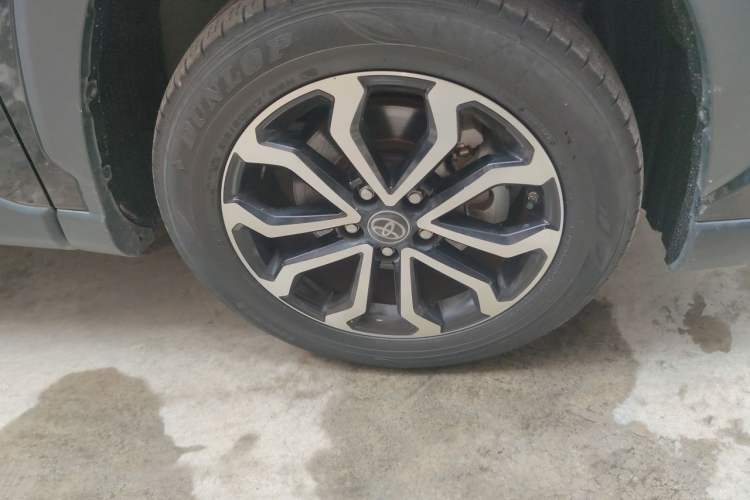 Used Toyota FRONTLANDER 2022 2.0L CVT Luxury Edition Right Front Wheel Hub