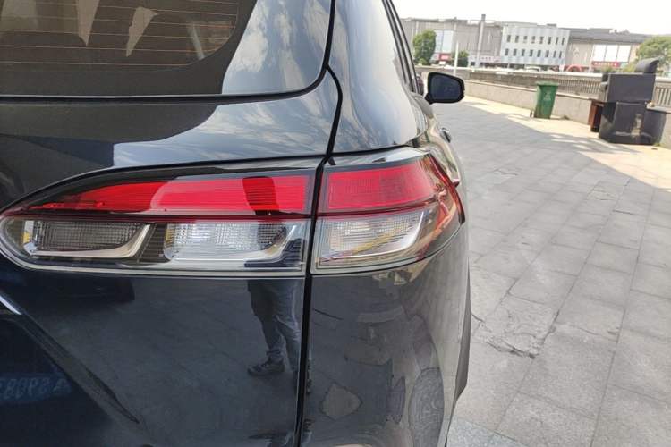 Used Toyota FRONTLANDER 2022 2.0L CVT Luxury Edition Right Rear Taillight