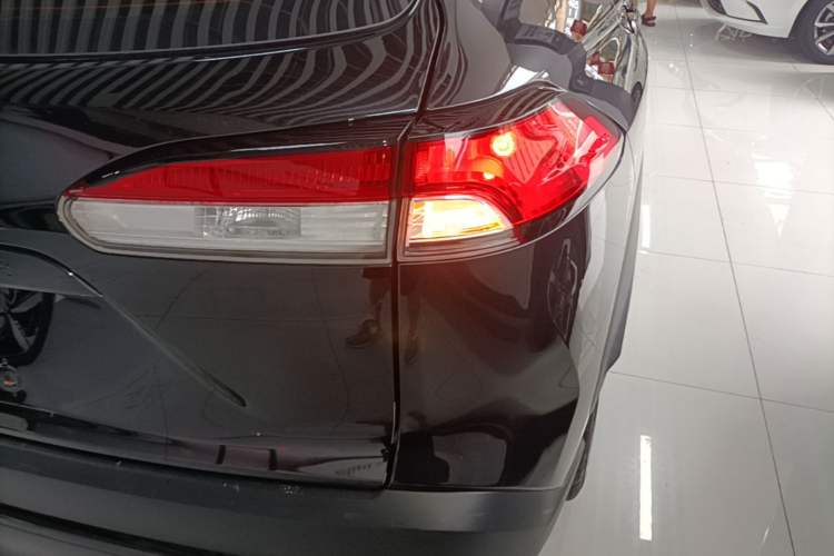 Used Toyota FRONTLANDER 2022 2.0L CVT Elite Edition Right Rear Taillight