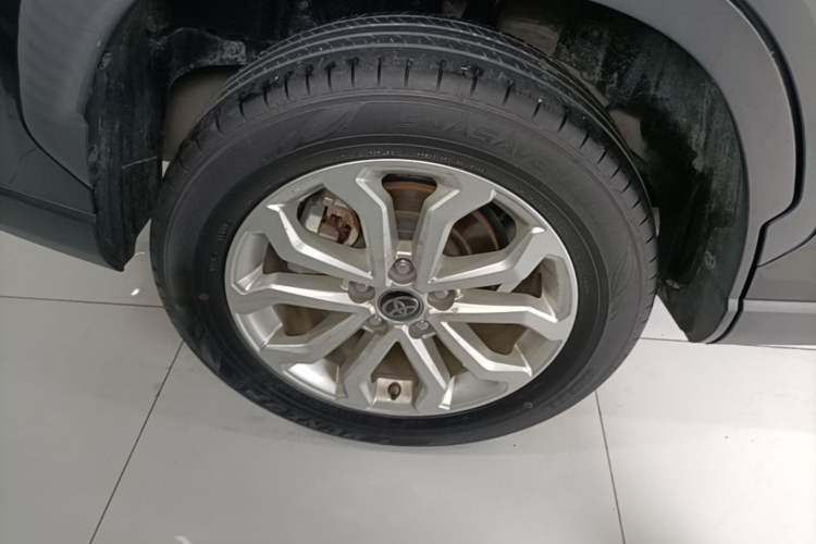 Used Toyota FRONTLANDER 2022 2.0L CVT Elite Edition Right Rear Wheel Hub