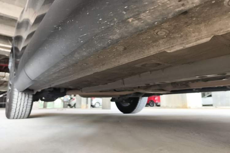 Used Toyota FRONTLANDER 2022 2.0L CVT Luxury Edition Right Side Sill