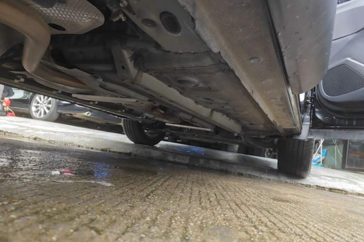 Used Toyota FRONTLANDER 2022 2.0L CVT Luxury PLUS Edition Right Side Sill