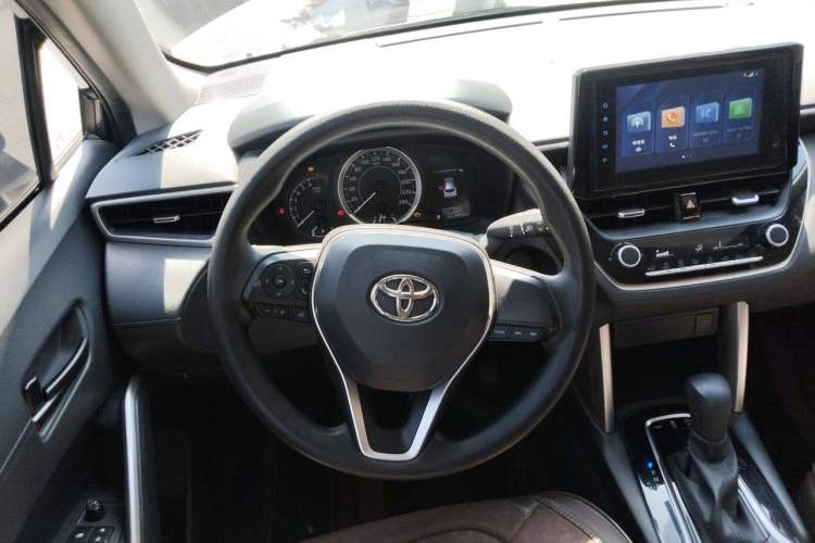 Used Toyota FRONTLANDER 2022 2.0L CVT Elite Edition Steering Wheel