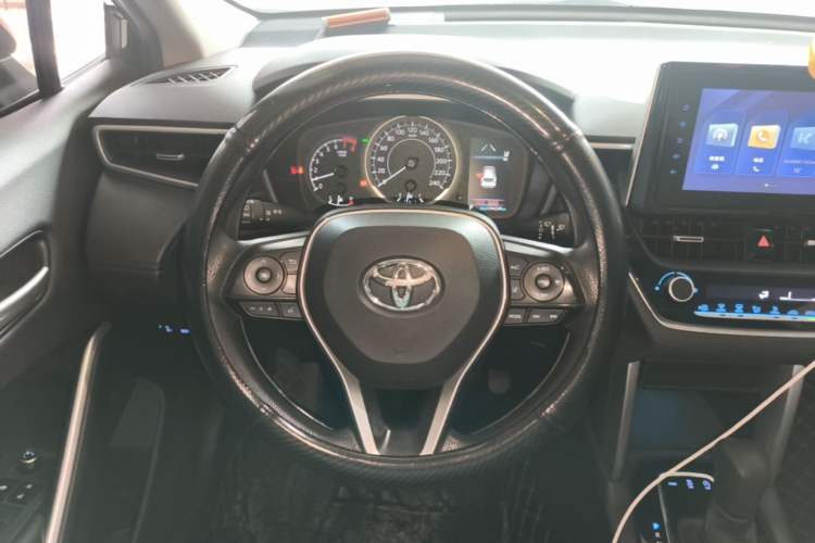 Used Toyota FRONTLANDER 2022 2.0L CVT Luxury Edition Steering Wheel