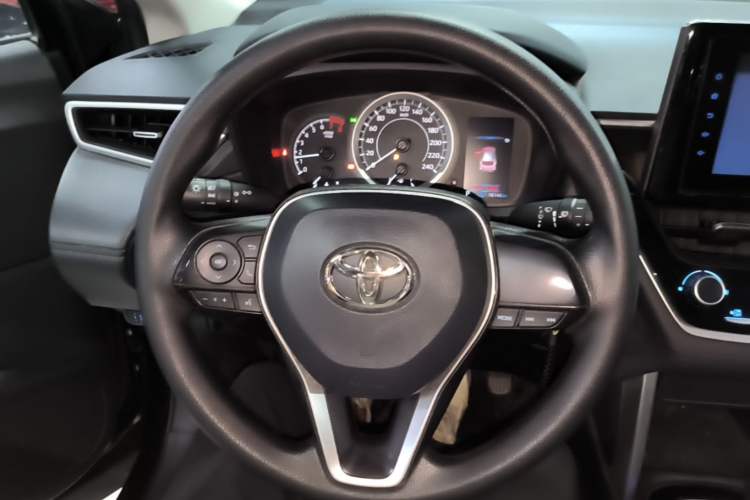Used Toyota FRONTLANDER 2022 2.0L CVT Elite Edition Steering Wheel