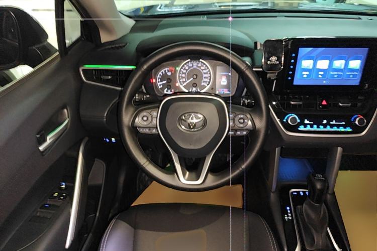 Used Toyota FRONTLANDER 2022 2.0L CVT Luxury Edition Steering Wheel