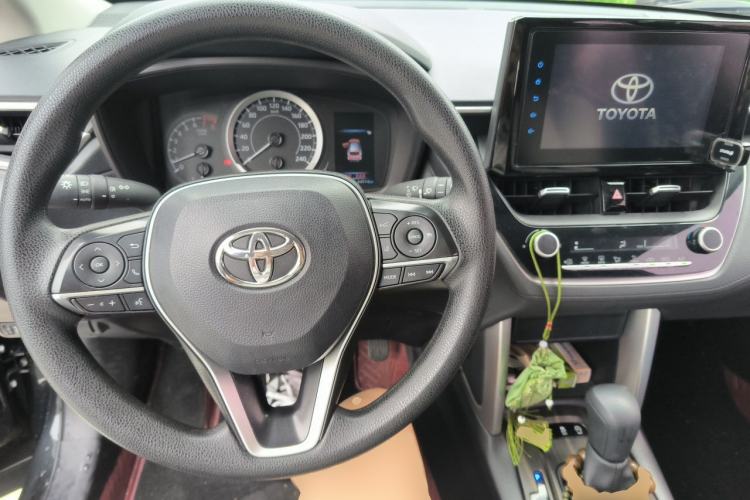 Used Toyota FRONTLANDER 2022 2.0L CVT Elite Edition Steering Wheel