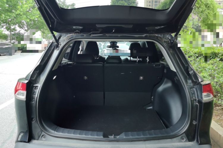 Used Toyota FRONTLANDER 2022 2.0L CVT Leading Edition Trunk