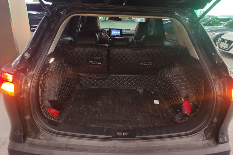 Used Toyota FRONTLANDER 2022 2.0L CVT Leading Edition Trunk