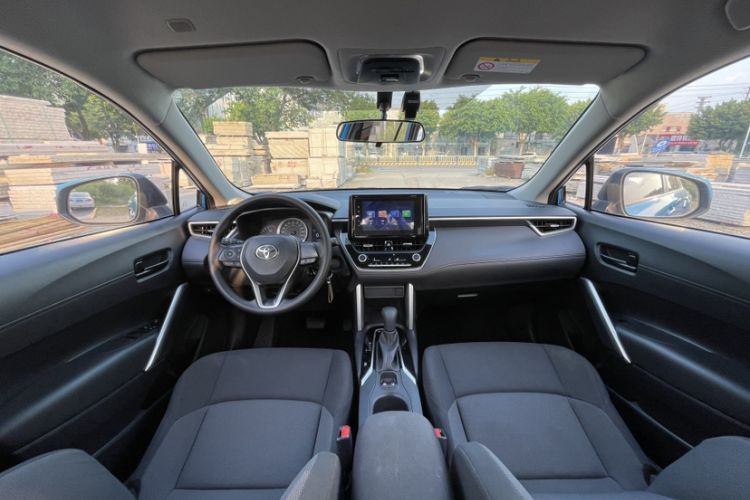 Used Toyota FRONTLANDER 2022 2.0L CVT Elite Edition Interior 1