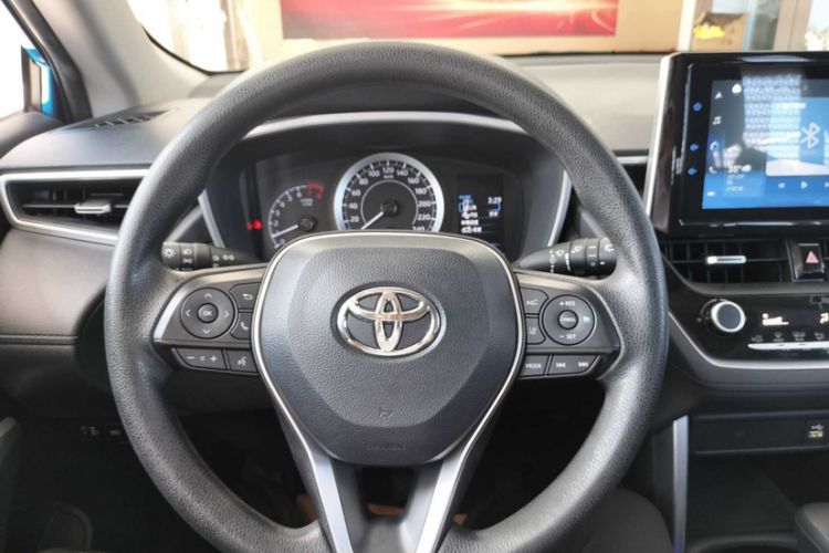 Used Toyota FRONTLANDER 2022 2.0L CVT Luxury PLUS Edition Interior 2