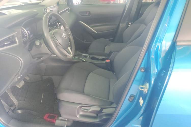 Used Toyota FRONTLANDER 2022 2.0L CVT Leading Edition Left Front Seat