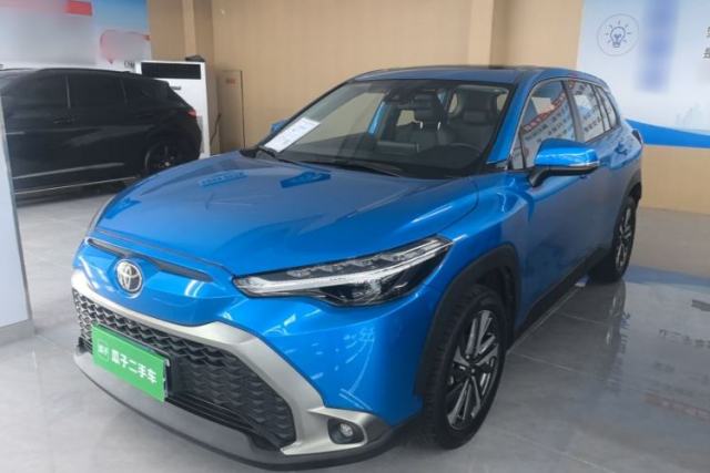 Toyota FRONTLANDER 2022 2.0L CVT Luxury PLUS Edition usado