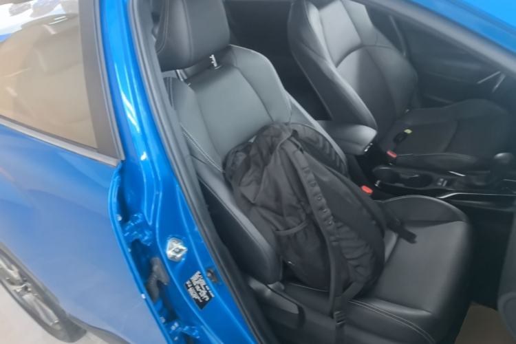 Used Toyota FRONTLANDER 2022 2.0L CVT Luxury PLUS Edition Right Front Seat