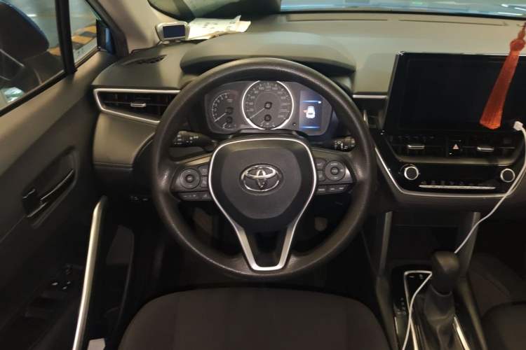 Used Toyota FRONTLANDER 2022 2.0L CVT Leading Edition Steering Wheel