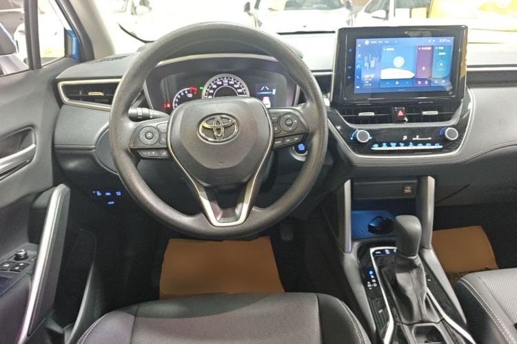 Used Toyota FRONTLANDER 2022 2.0L CVT Luxury PLUS Edition Steering Wheel