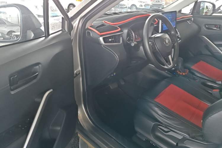 Used Toyota FRONTLANDER 2022 2.0L CVT Leading Edition Driver Seat