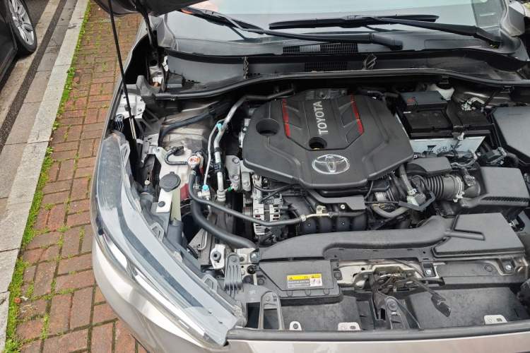 Used Toyota FRONTLANDER 2022 2.0L CVT Elite Edition Engine Bay Right