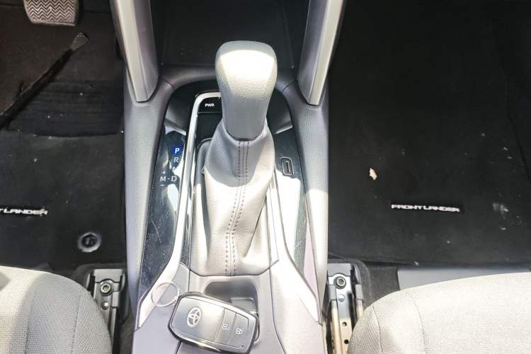 Used Toyota FRONTLANDER 2022 2.0L CVT Leading Edition Gear Lever