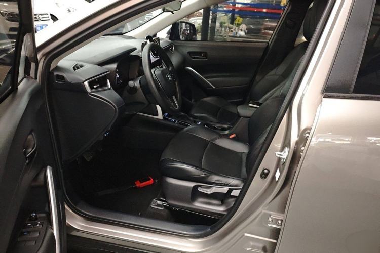 Used Toyota FRONTLANDER 2022 2.0L CVT Leading Edition Driver Seat