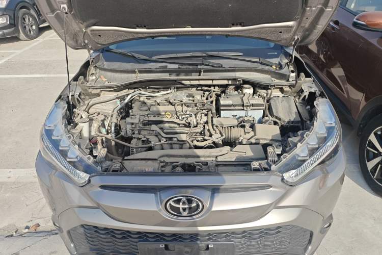 Used Toyota FRONTLANDER 2022 2.0L CVT Luxury PLUS Edition Engine Bay
