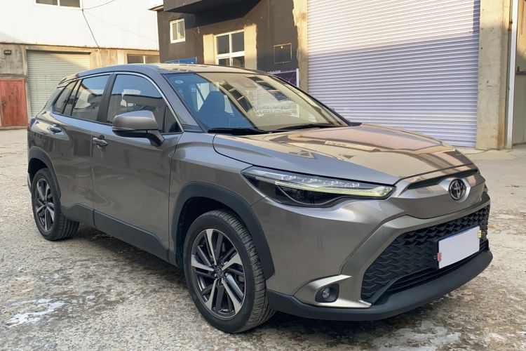 Used Toyota FRONTLANDER 2022 2.0L CVT Luxury PLUS Edition Exterior 2
