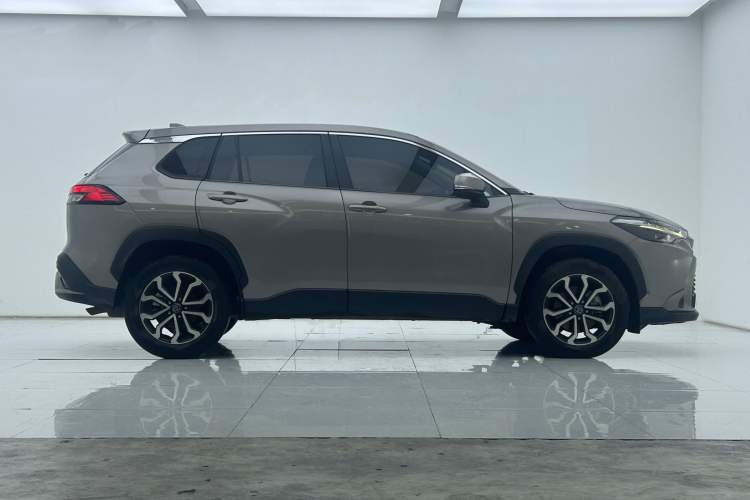 Used Toyota FRONTLANDER 2022 2.0L CVT Luxury Edition Exterior 3