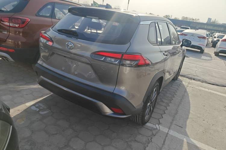 Used Toyota FRONTLANDER 2022 2.0L CVT Luxury PLUS Edition Exterior 5