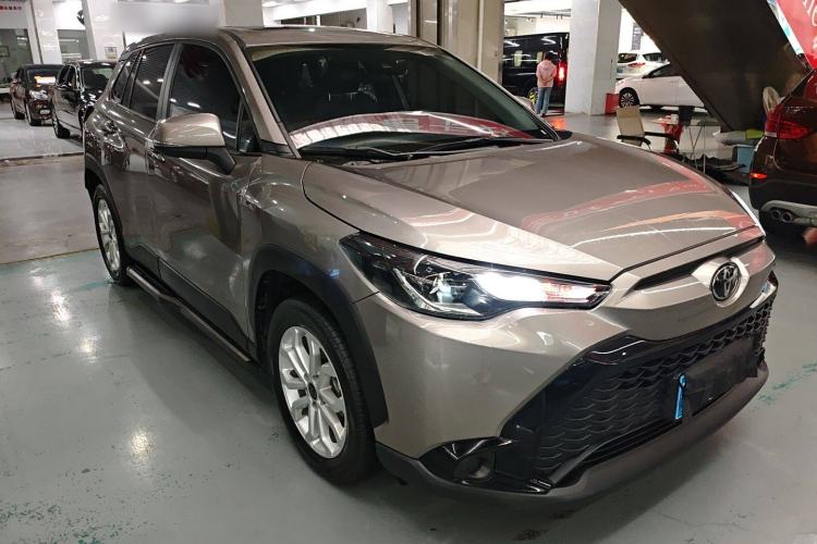 Used Toyota FRONTLANDER 2022 2.0L CVT Leading Edition Front Right 45 Deg