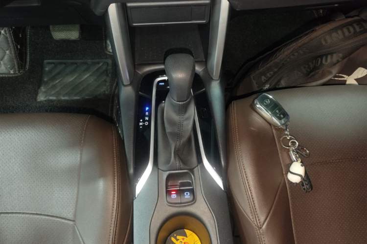 Used Toyota FRONTLANDER 2022 2.0L CVT Leading Edition Gear Lever