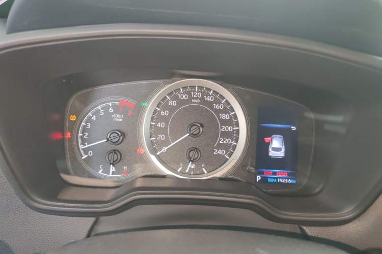 Used Toyota FRONTLANDER 2022 2.0L CVT Elite Edition Instrument Cluster