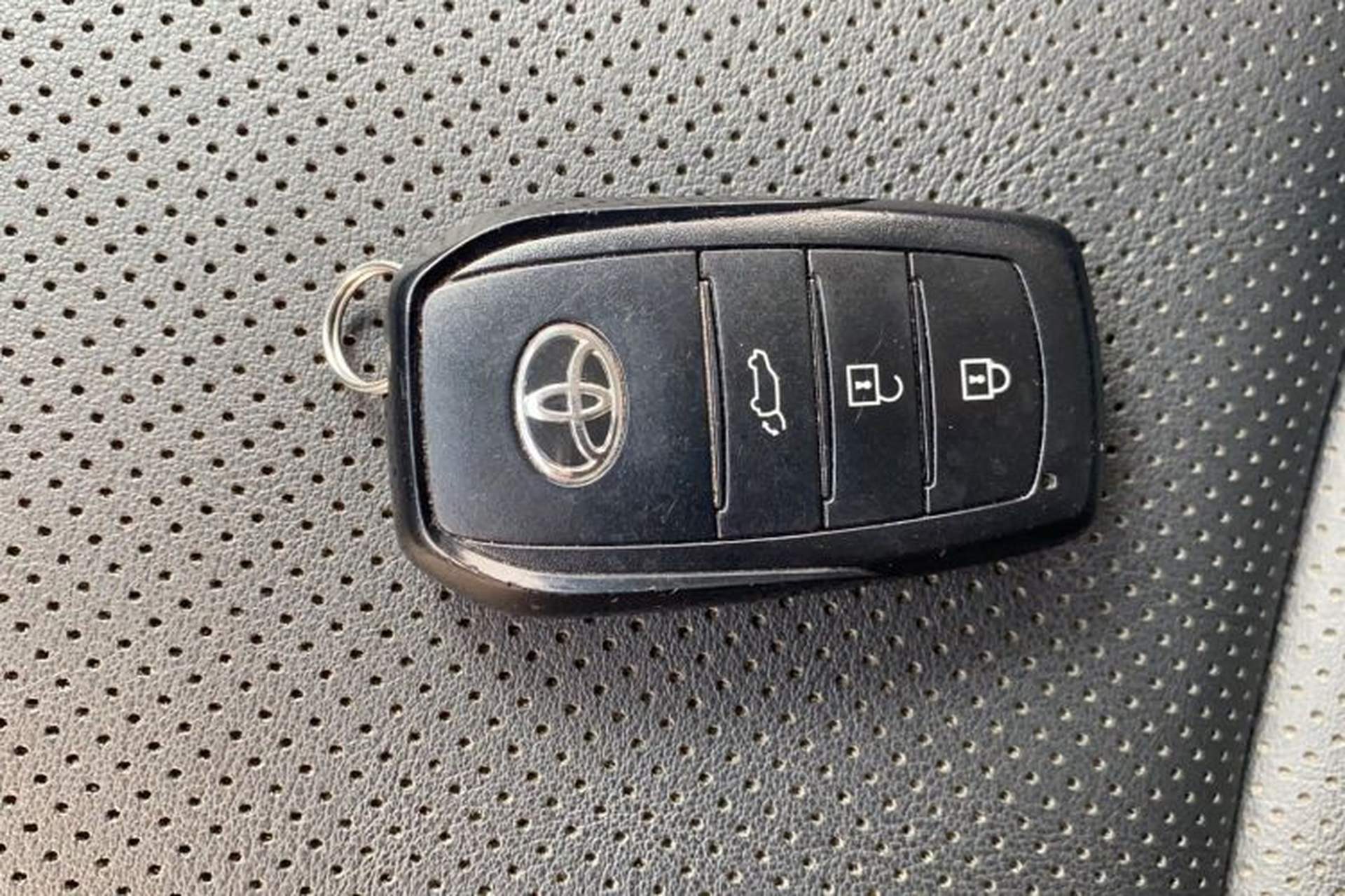 Used Toyota FRONTLANDER 2022 2.0L CVT Luxury PLUS Edition Interior 1