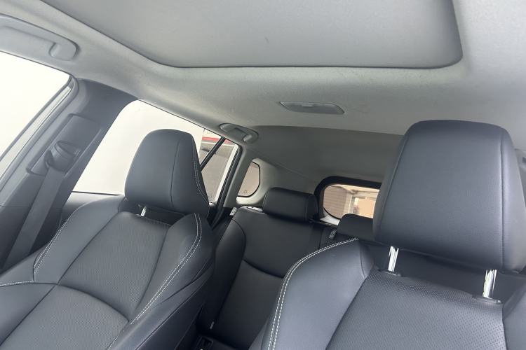 Used Toyota FRONTLANDER 2022 2.0L CVT Luxury Edition Interior 3
