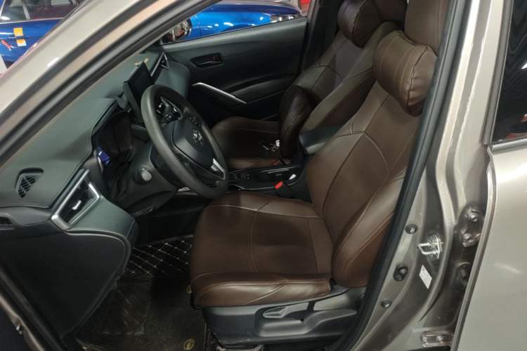 Used Toyota FRONTLANDER 2022 2.0L CVT Leading Edition Left Front Seat