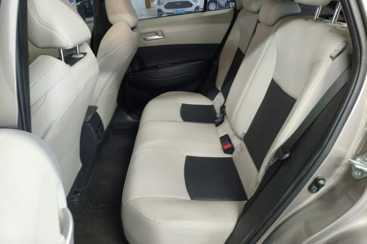 Used Toyota FRONTLANDER 2022 2.0L CVT Luxury PLUS Edition Left Rear Seat