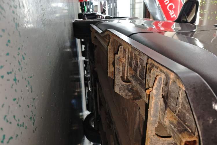 Used Toyota FRONTLANDER 2022 2.0L CVT Leading Edition Left Side Sill