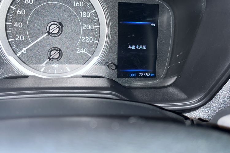 Used Toyota FRONTLANDER 2022 2.0L CVT Elite Edition Odometer Close Up