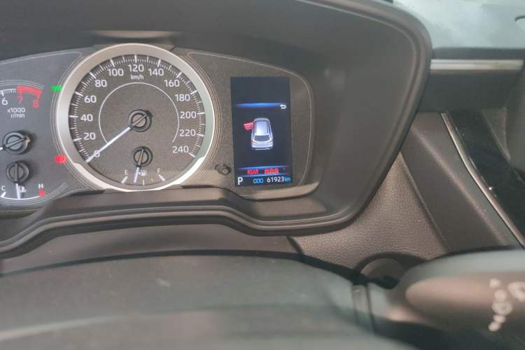 Used Toyota FRONTLANDER 2022 2.0L CVT Elite Edition Odometer Close Up