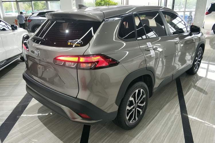 Used Toyota FRONTLANDER 2022 2.0L CVT Luxury Edition Rear Right 45 Deg