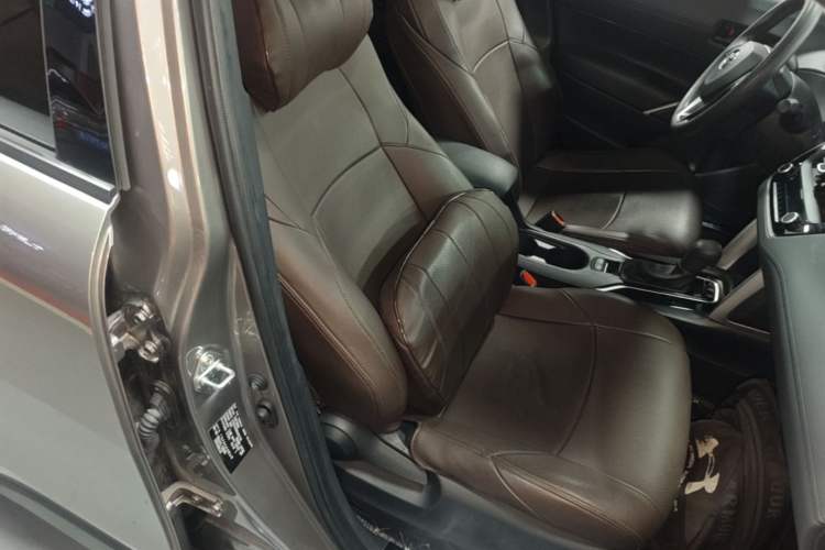 Used Toyota FRONTLANDER 2022 2.0L CVT Leading Edition Right Front Seat