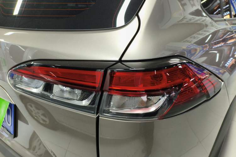 Used Toyota FRONTLANDER 2022 2.0L CVT Luxury PLUS Edition Right Rear Taillight