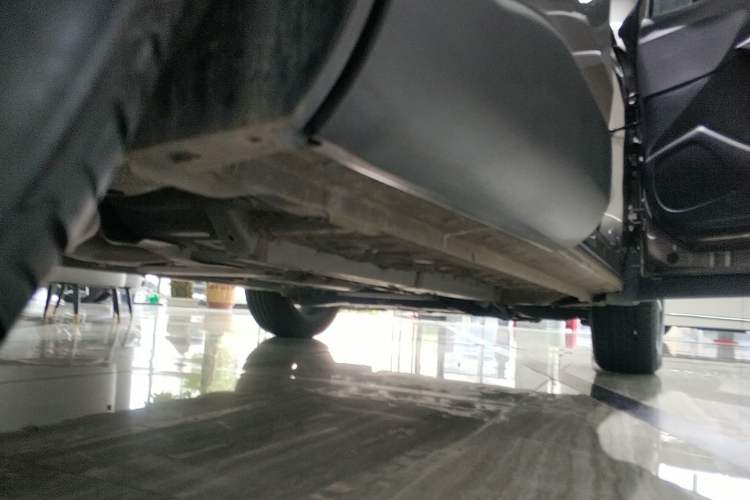 Used Toyota FRONTLANDER 2022 2.0L CVT Luxury Edition Right Side Sill